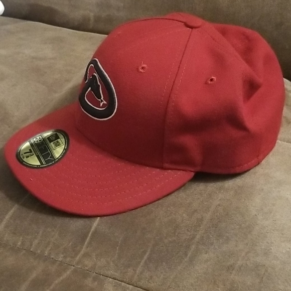 HAT - Picture 3 of 4